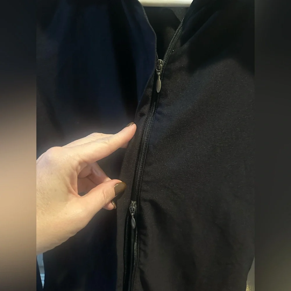 Cabi Black Double Zip Stretch Yoga‎ Jacket Nylon Small